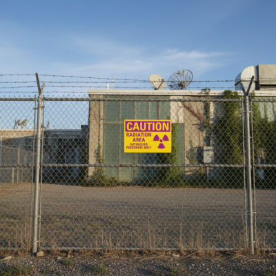 Caution Radiation Area Authorized Personnel Only (Sym)