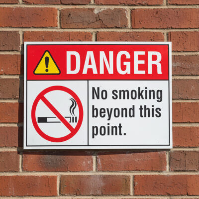 No smoking beyond this point. English
