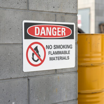 No smoking flammable materials English