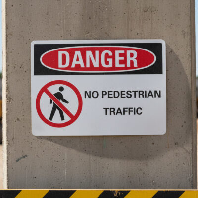 Danger No pedestrian traffic